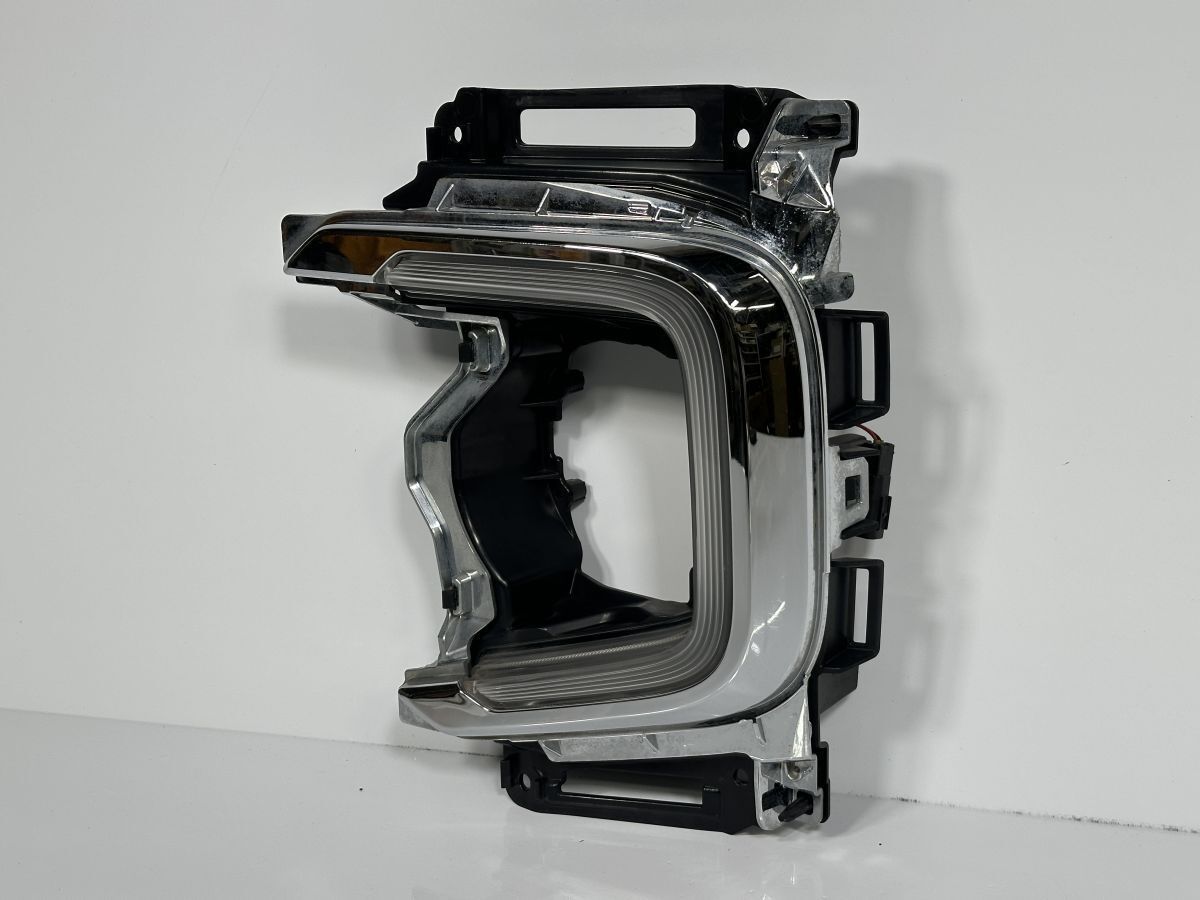 破損キズなし ekカスタム B11W 後期 純正 左デイライト Assy フォグランプカバー LED白 点灯OK 8390A033 管理30069 FFCRYSTALESIA_COM