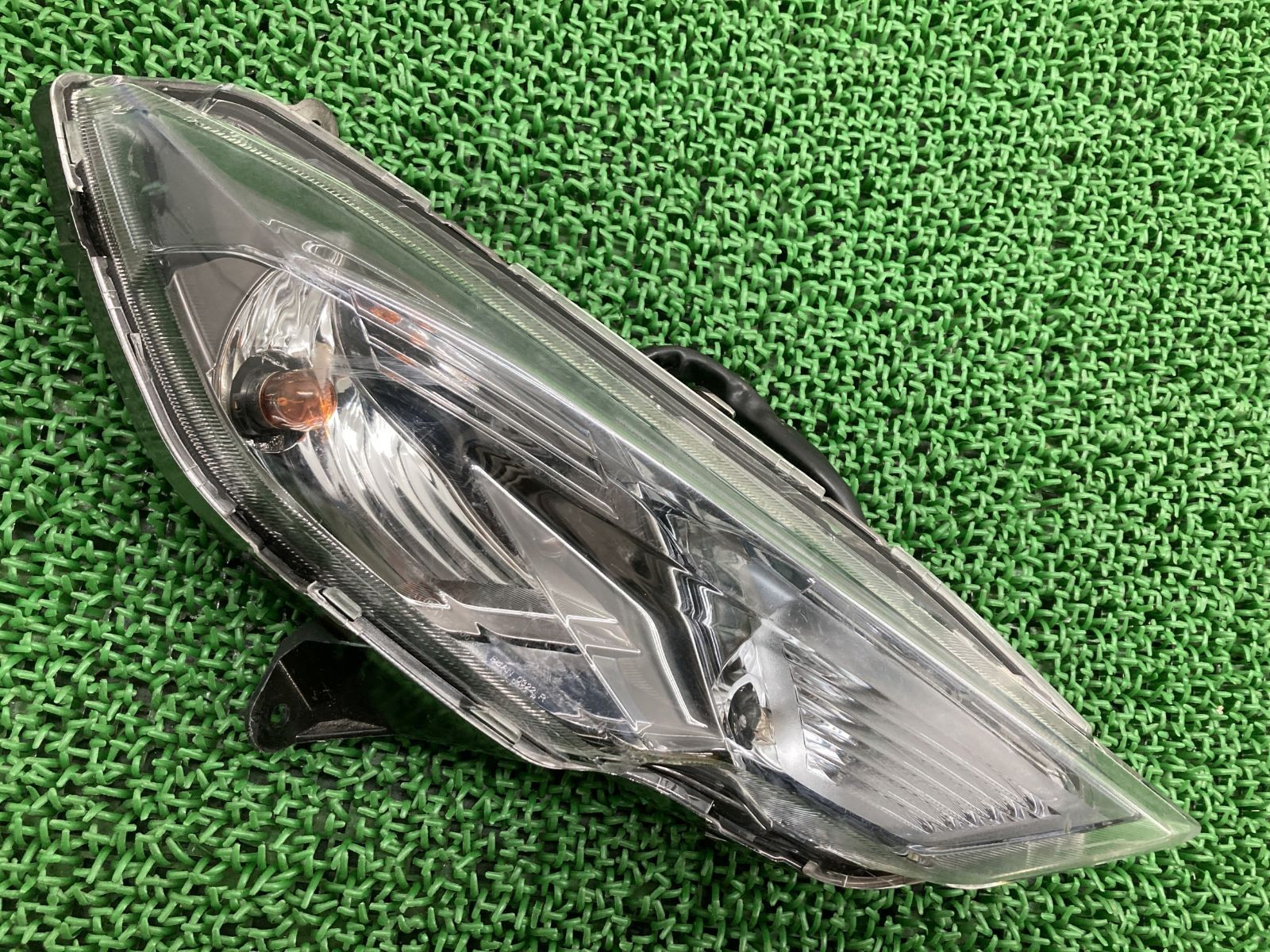 アクシスZ フロントウインカー 右 0322 ヤマハ 純正 中古 バイク 部品