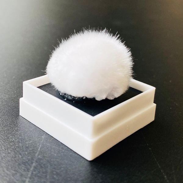 オーケン石 オケナイト（Okenite)直径約20mm コレクションケース付