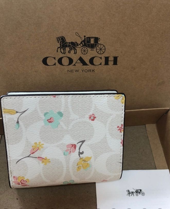 初回限定盤 COACH 財布 スナップウォレット シグネチャーキャンバス