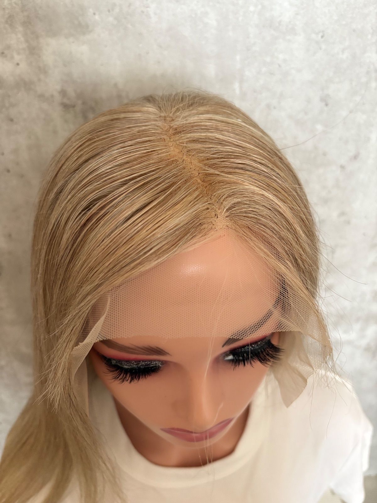 フルウィッグ｜耳が出せる