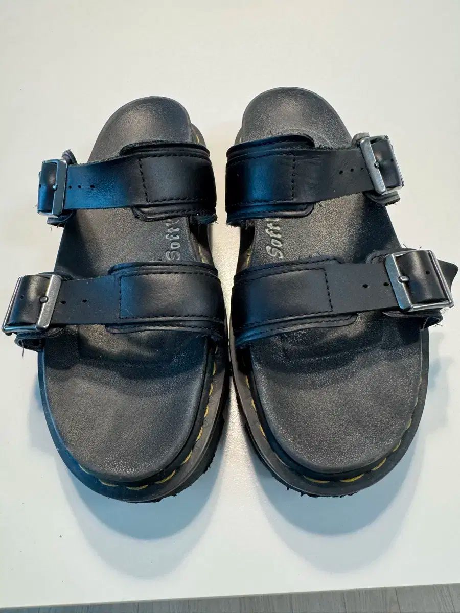 DR. MARTENS ドクターマーチン マイルス 黒