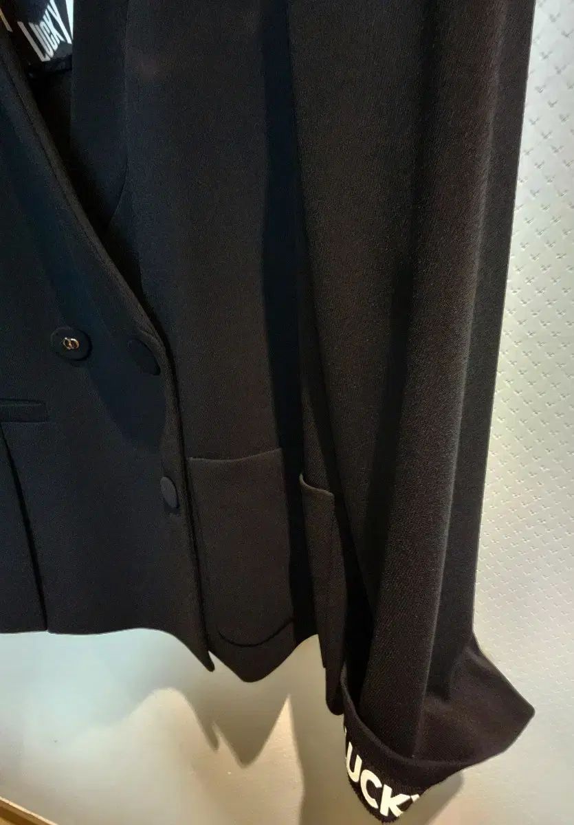 460 【美品】 レオナール デニムジャケット L相当 金ボタン