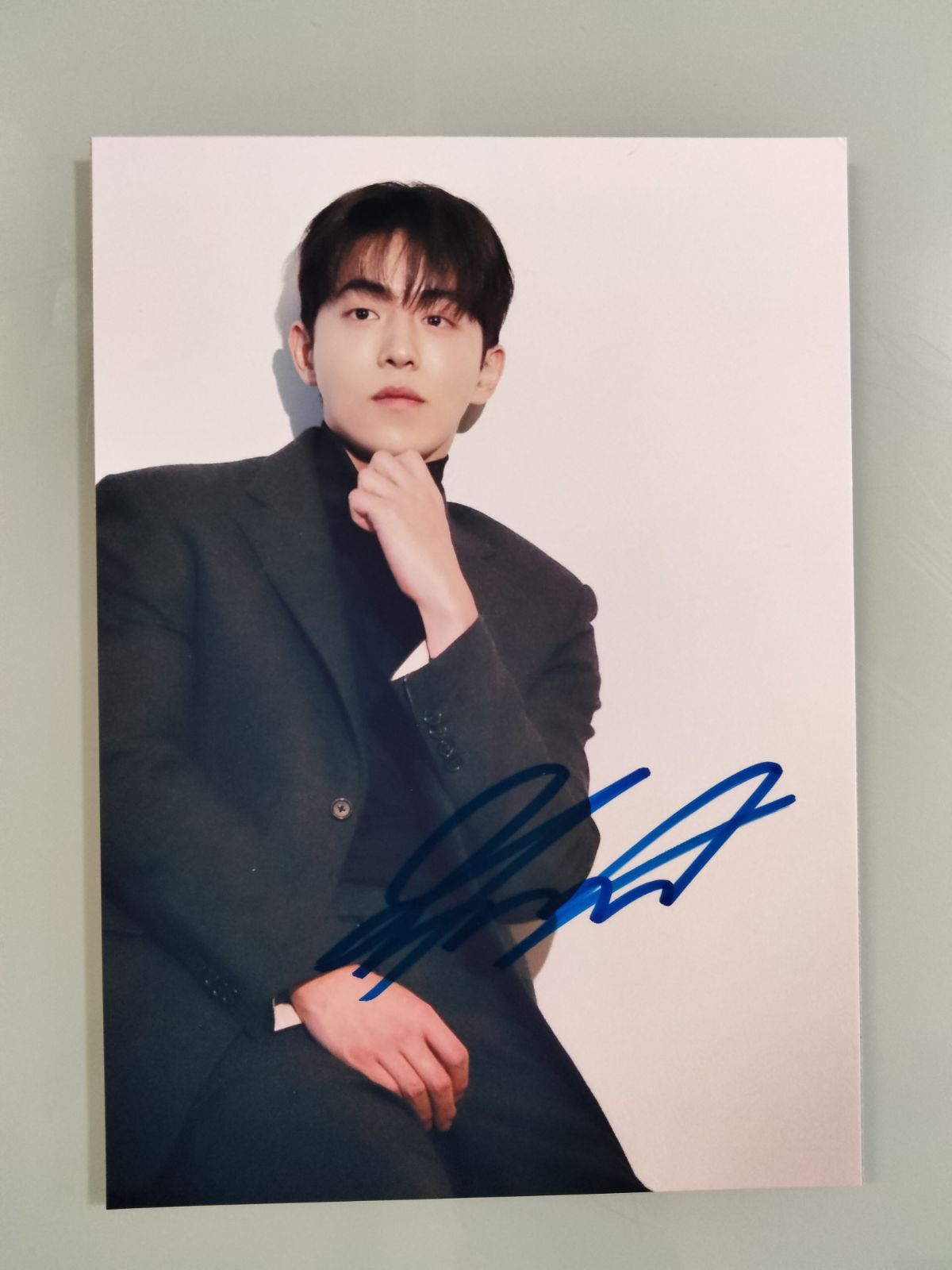 ナム・ジュヒョク直筆サイン入り2Lサイズ写真…Nam Joo-hyuk