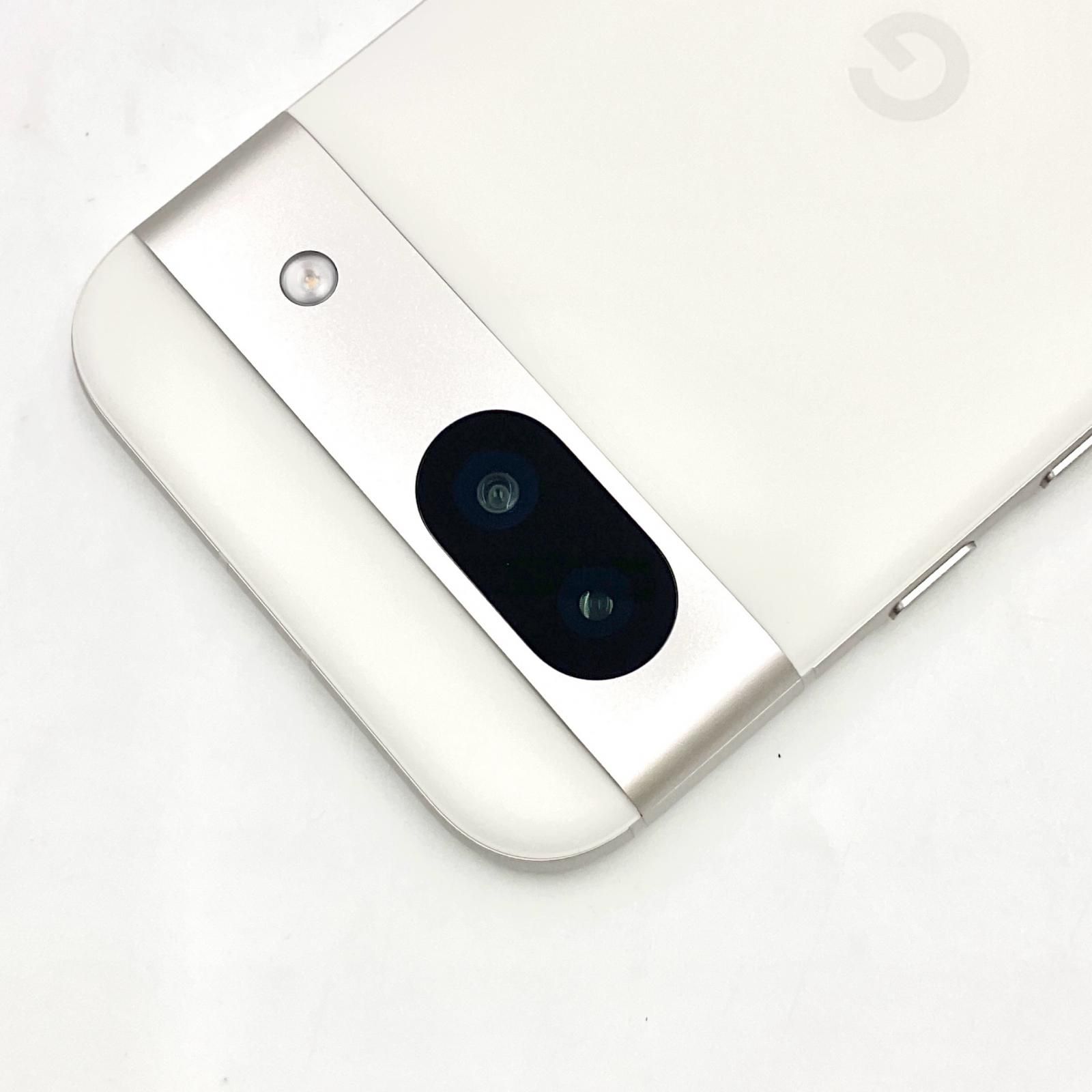 全額返金保証】【最速発送】Google Pixel 8a 128GB Porcelain au G576D  