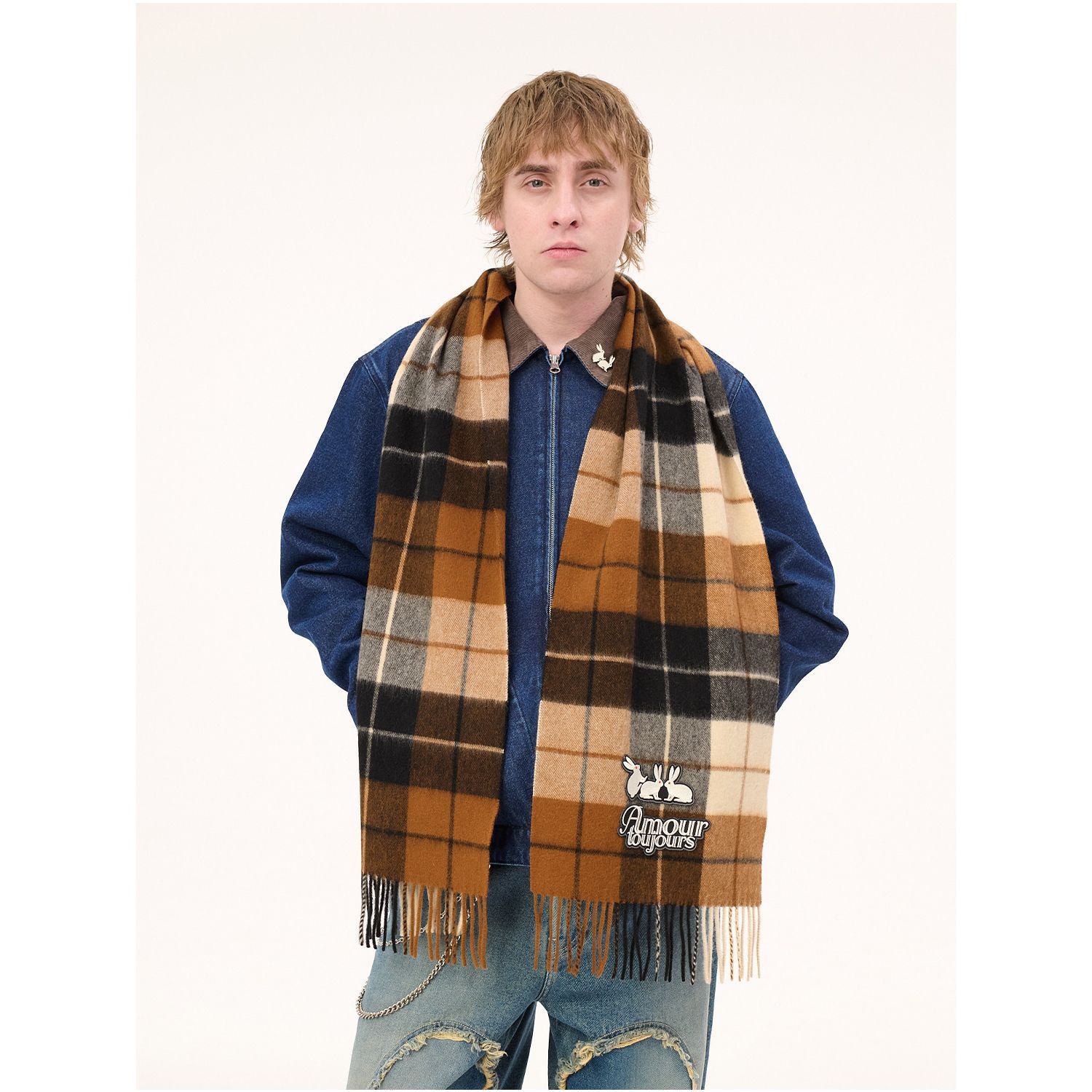 CARNE BOLLENTE THE RABBIT WRAP-UP TARTAN ロングマフラー ストール スカーフ ロゴ グラフィック タータンチェック ブラウン