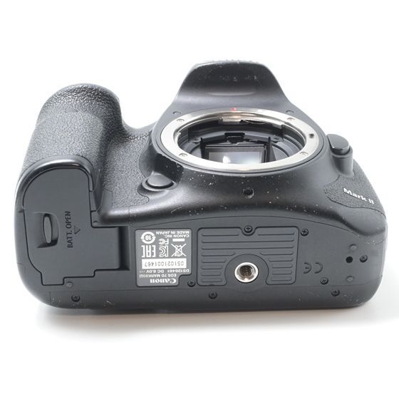 極上品】 Canon EOS 7D Mark IIボディ - メルカリ
