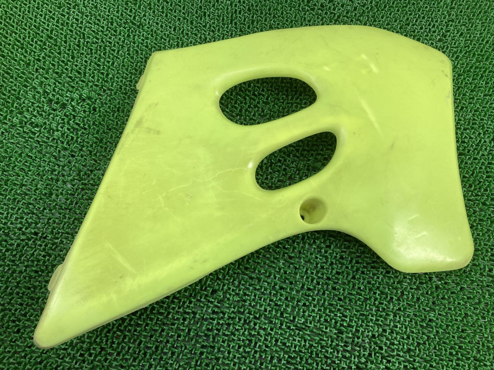 S.H.Figuarts ダース モール STARWARS フィギュア RM125 RM250 シュラウド 右 黄 社外 中古 バイク 部品 RF14A RJ16A