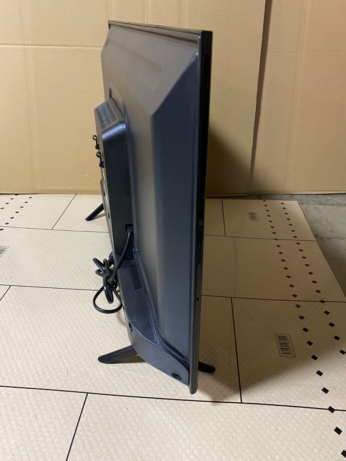 液晶テレビ