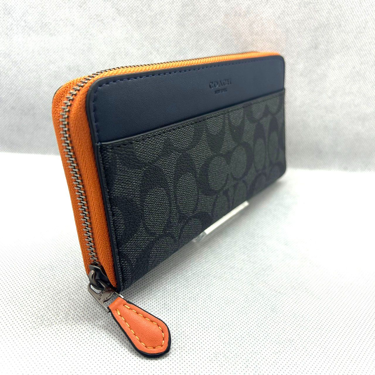 新品・国内在庫】COACH カラーブロックジップアラウンド長財布