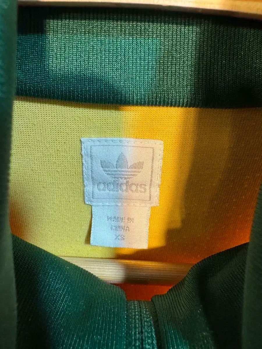 アディダス ブラジル トラックジャージ