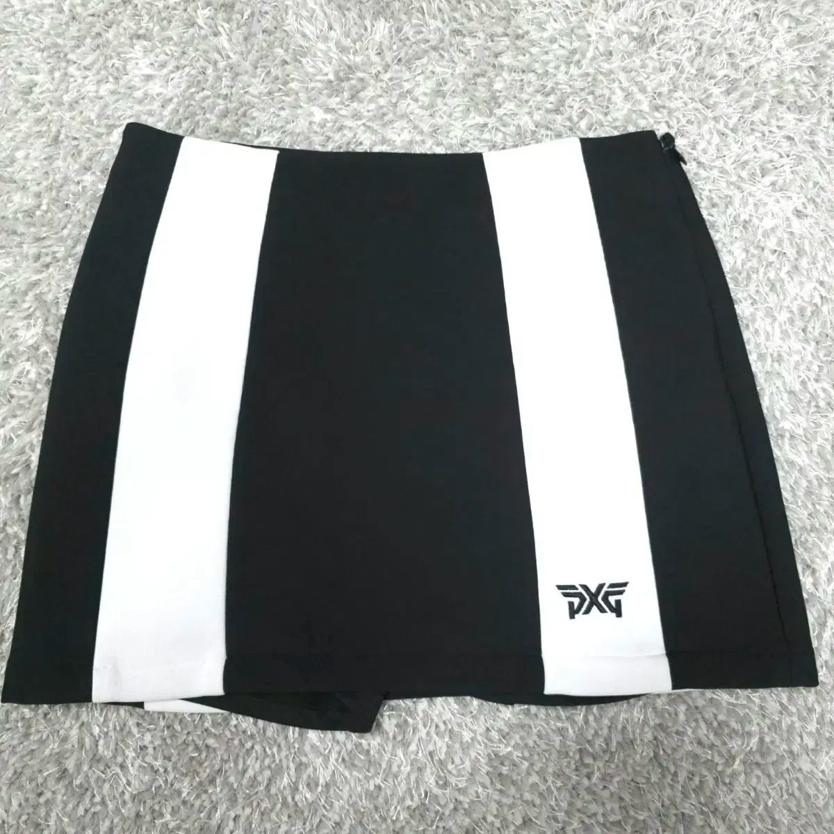 PXG ブラック/ホワイト レディース ゴルフ スカート - メルカリ