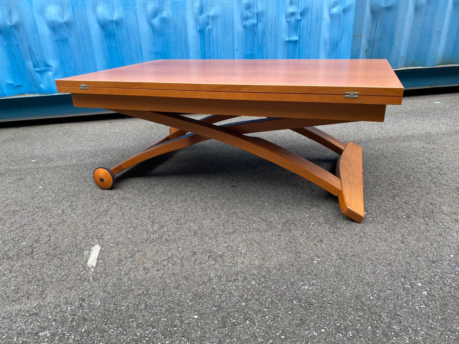 【限定ホワイト】カリガリス・マスコッティ 伸長・昇降式テーブル カリガリス コヌビア マスコッティ 伸長・昇降式テーブル