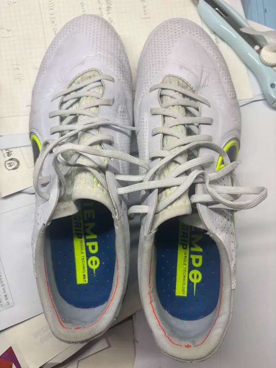 NIKE(ナイキ) ティエンポ 9 275 サッカーシューズ エリート