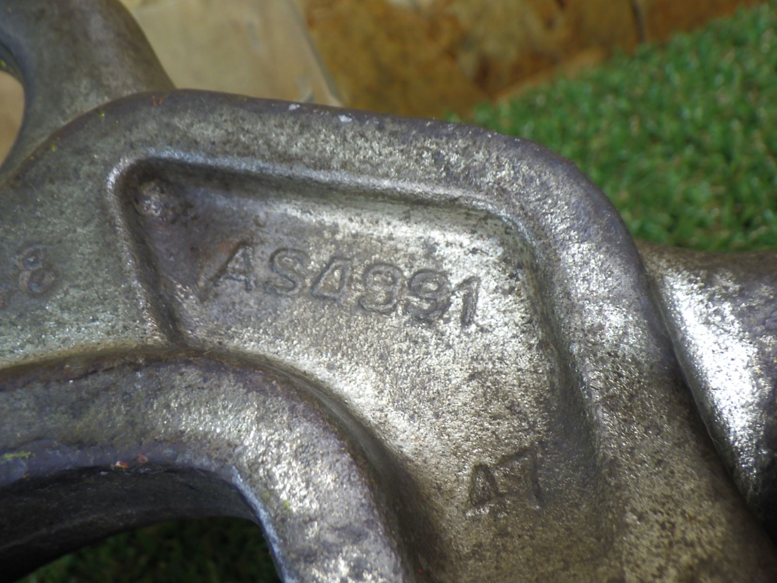 ネジ式クランプ AS4991