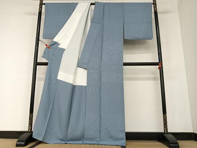 【お中元ギフト】 平和屋着物 上質な色無地 鳳凰花地紋 褐色 正絹 AABB0069zg 快適性