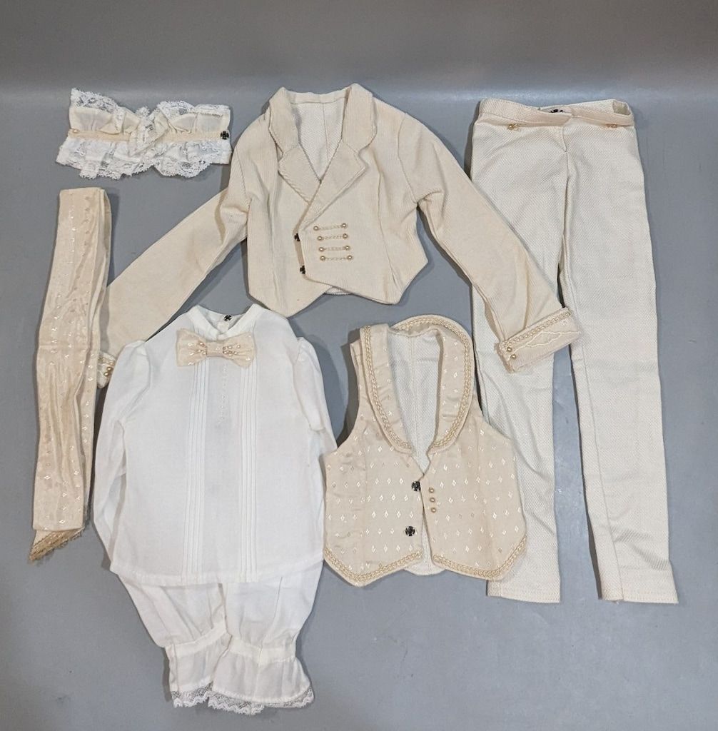 注文 【新品未開封】iBeamed リアゲートタープと車体吸着パット4個セット