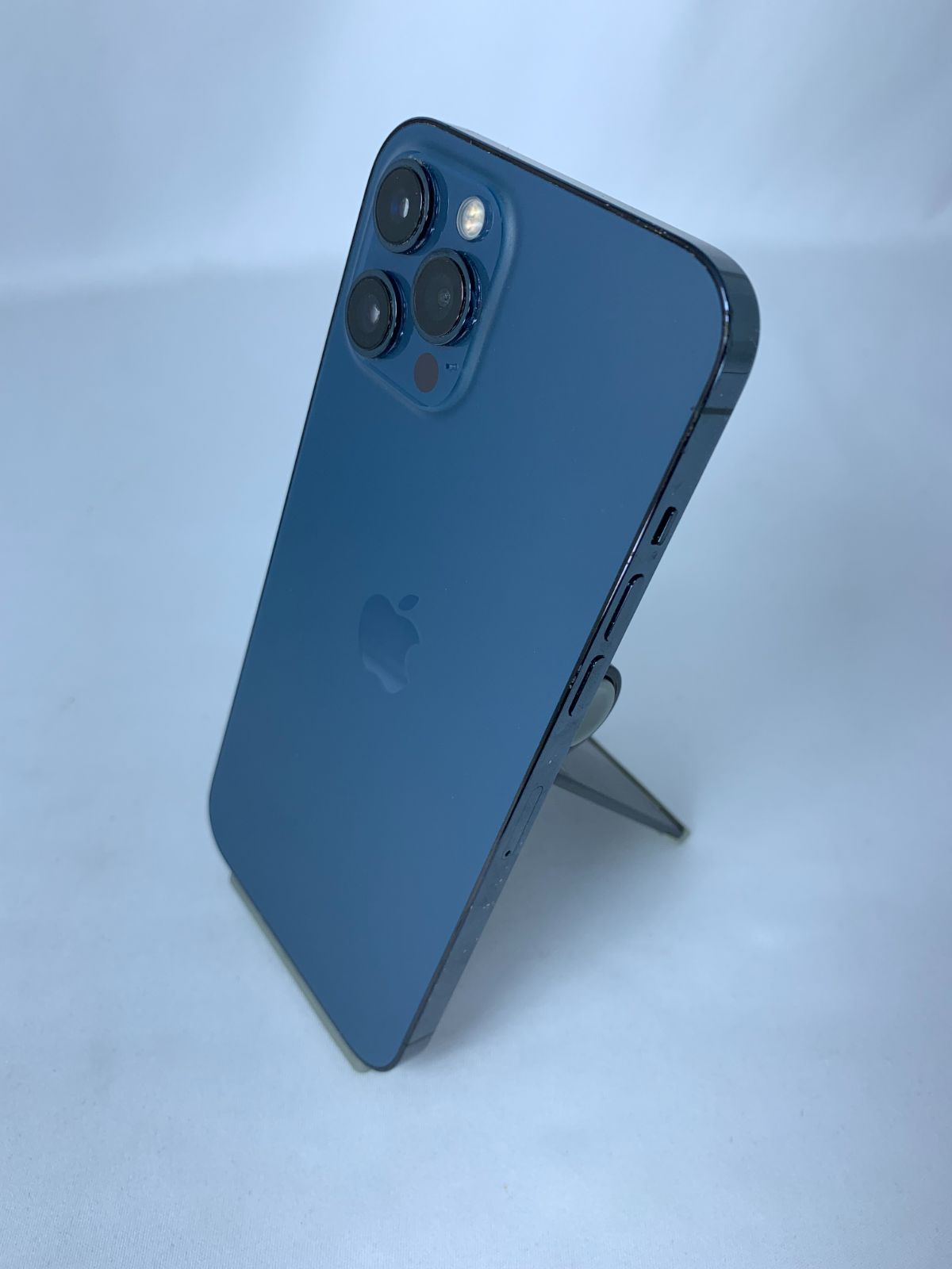【中古・フレームキズ有・ネットワーク利用制限】iPhone 12 ProMax 256GB パシフィックブルー simロック解除済