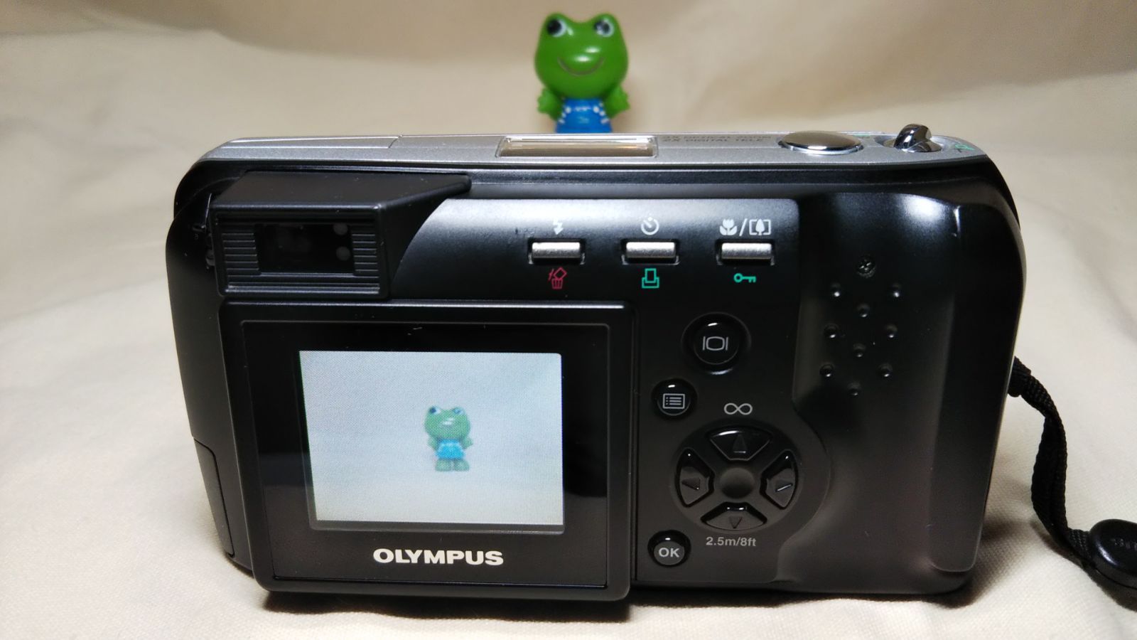 OLYMPUS CAMEDIA C-960 コンパクトデジタルカメラ オリンパス カ OLYMPUS CAMEDIA C-960 コンパクトデジタルカメラ オリンパス カ