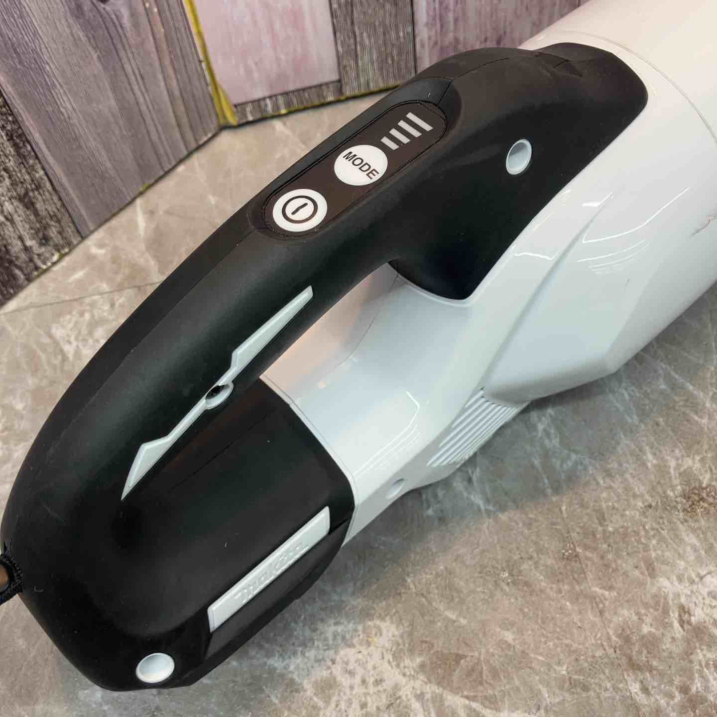 makita コードレスクリーナー