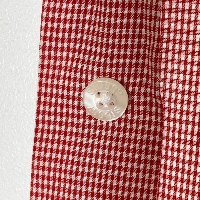 胸ショーンフォント刺繍
