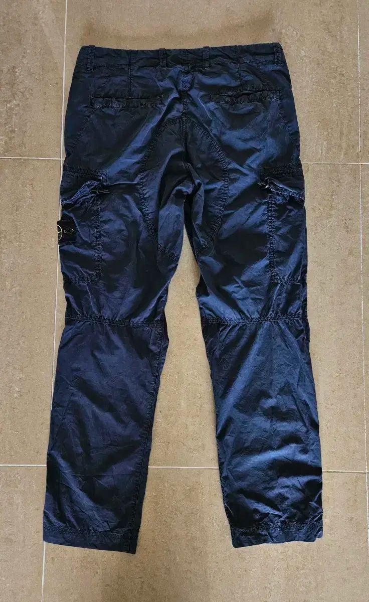 ISLAND ストーンアイランド