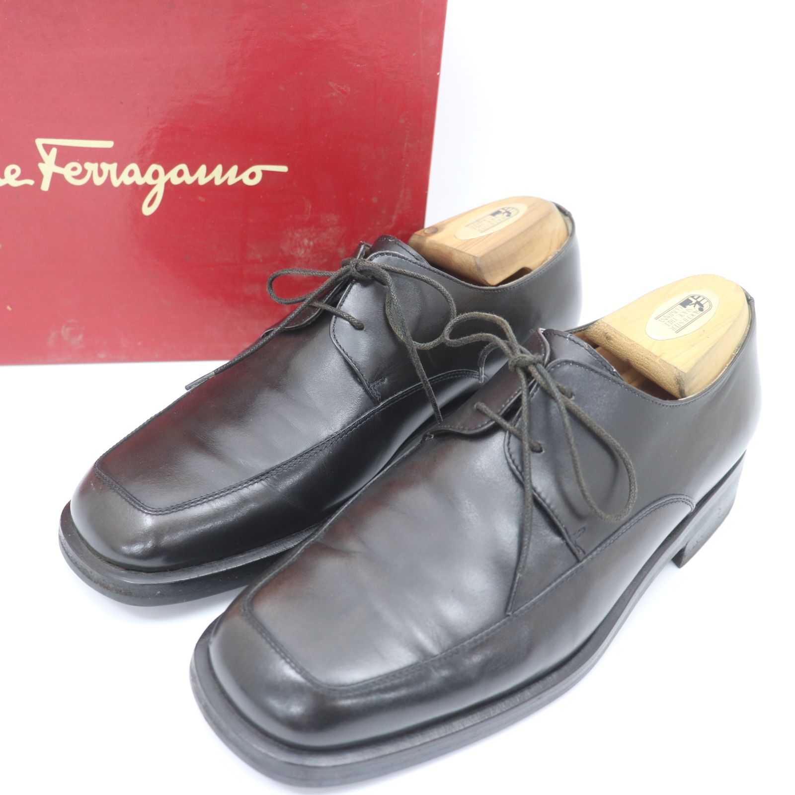 Salvatore Ferragamo(サルヴァトーレフェラガモ) ウィングチップレザー