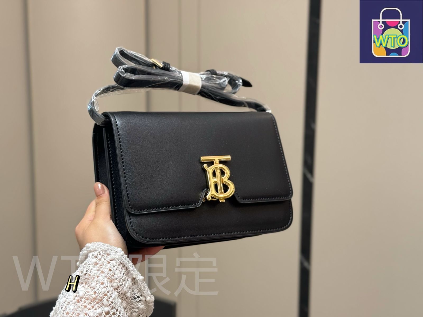 今日特価】Burberry バーバリー TBトーフuバッグ 四角い形で