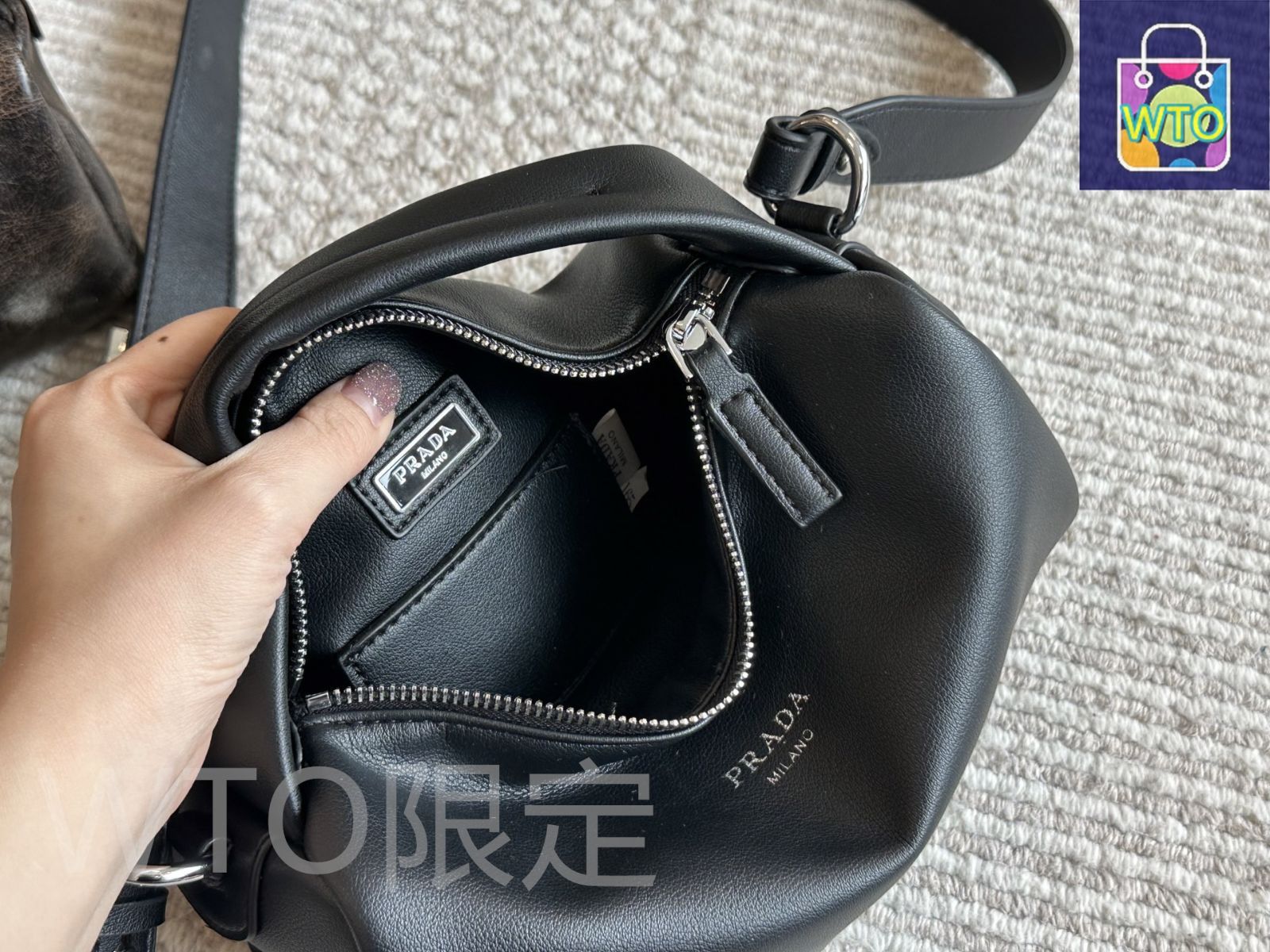 今日特価】Prada Nylon Tote Bag 23x12cm ナイロントートバッグ