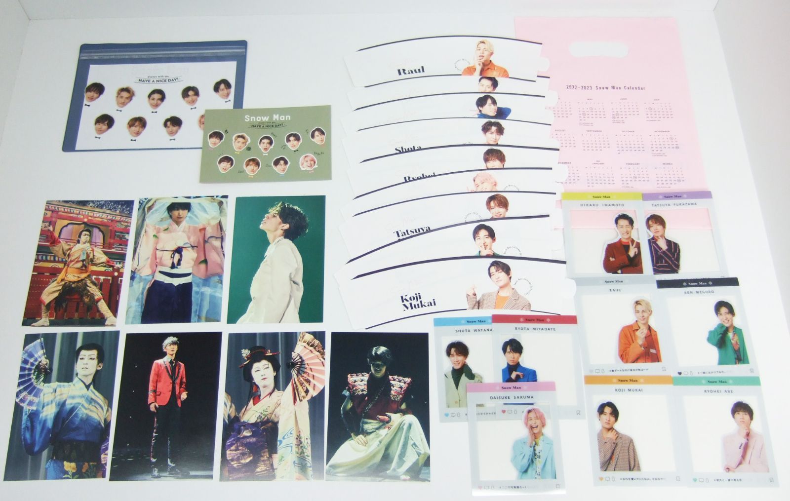 SnowMan CD まとめ売り　カレンダー　写真　アクリルスタンド SnowMan CD まとめ売り カレンダー 写真 アクリルスタンド
