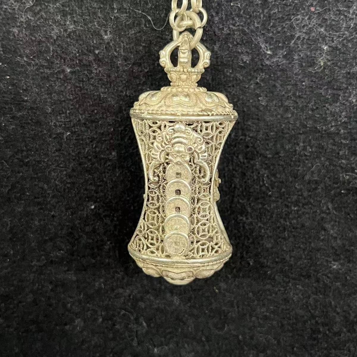 清代乾隆年製紫銅招き龍盤 置物実心銅皿 A gold and silver-inlaid bronze 'dragon and phoenix' fitting