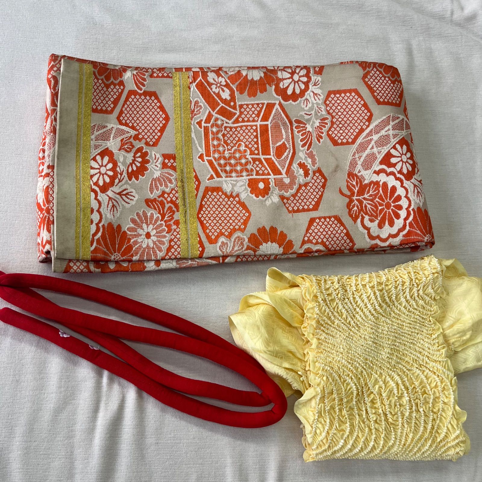 七五三　7歳　四つ身　子供着物　作り帯　女の子　長襦袢　フルセット　オレンジ 七五三 7歳 四つ身 子供着物 作り帯 女の子 長襦袢 フルセット