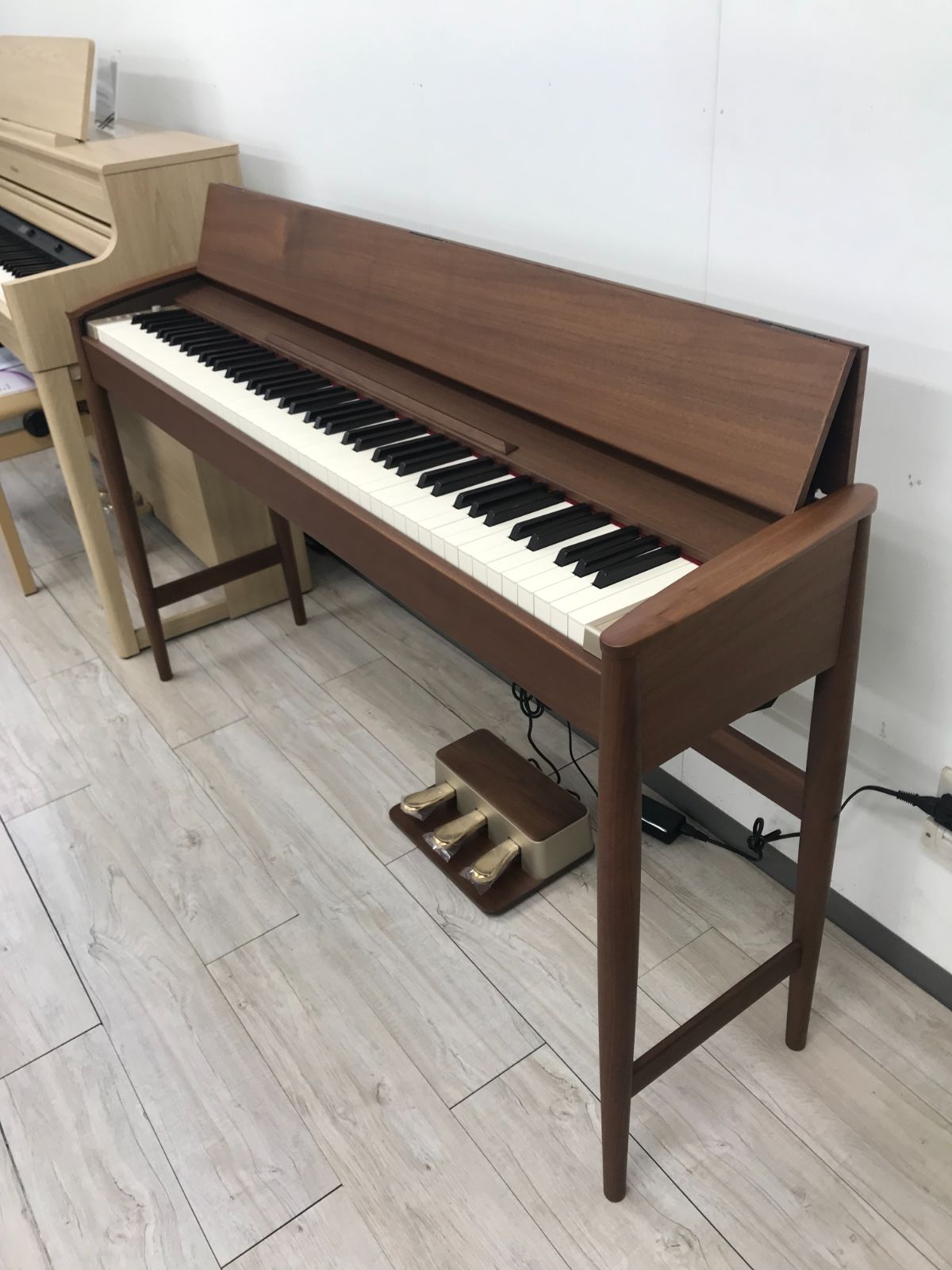 ★71321【電子ピアノ】ROLAND　KF10　19年製 ☆71321【電子ピアノ】ROLAND KF10 19年製 - メルカリ