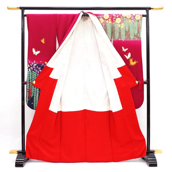 (あ996)赤黒白金 祝い柄の荒波のような斜めストライプ振袖㊗️⑤点セット 32103 派手カッコイイ(目立つ豪華) 赤/黒/ゴールド(金色)｜TAKAZEN