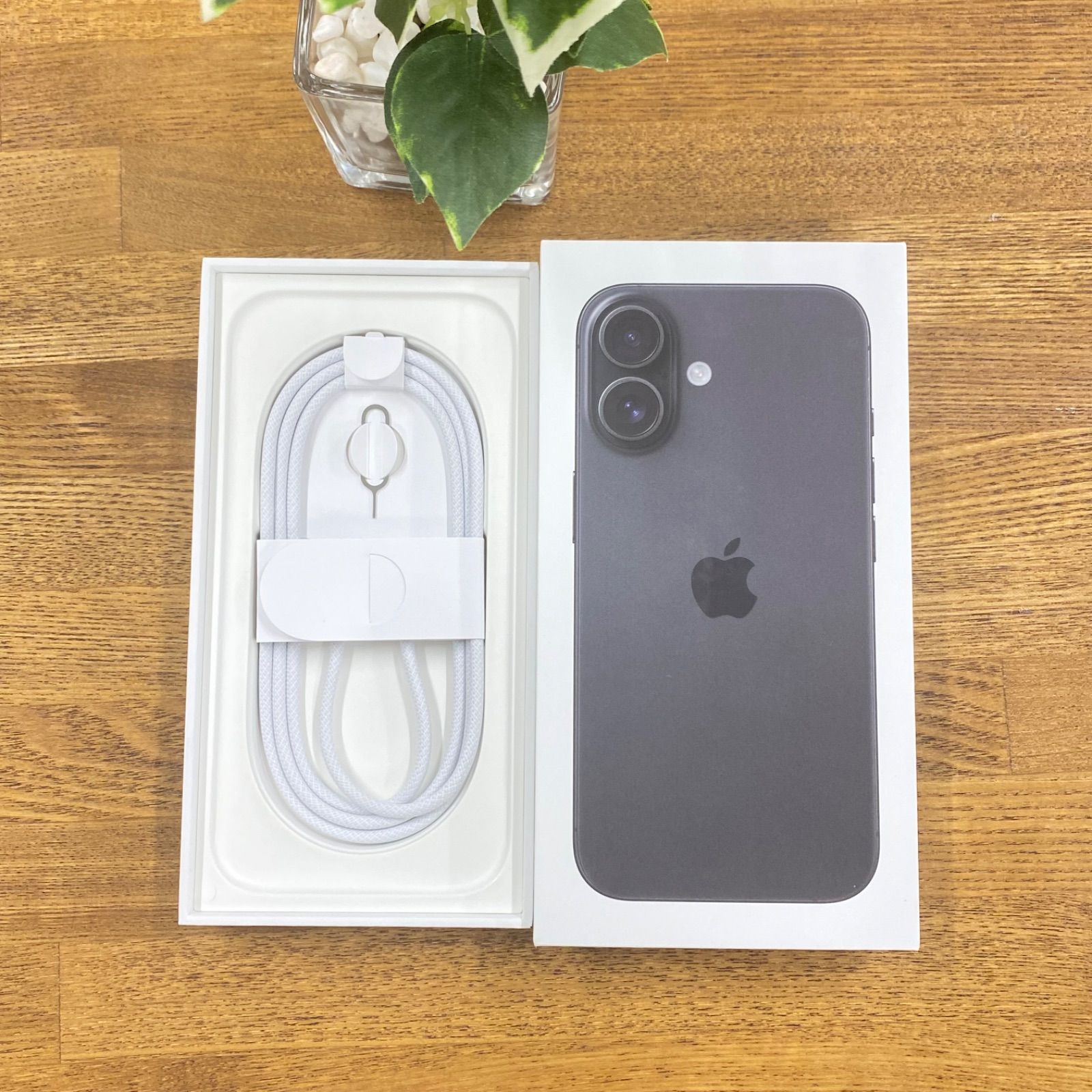 iphone16 メルカリ最安値 iPhone16 128GB ブルー 国内SIMフリー 送料無料 - メルカリ