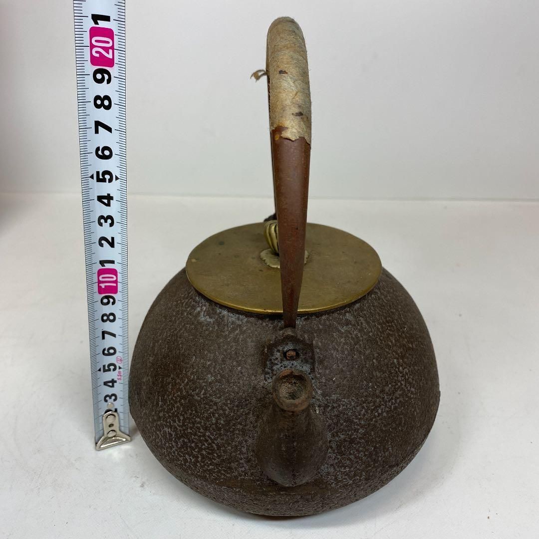 最大90％オフ／最終セール！ 時代 鉄瓶 トヒニ 1370g 蓋無木 本 ︎さ4-1021⑨ 絶対必見!