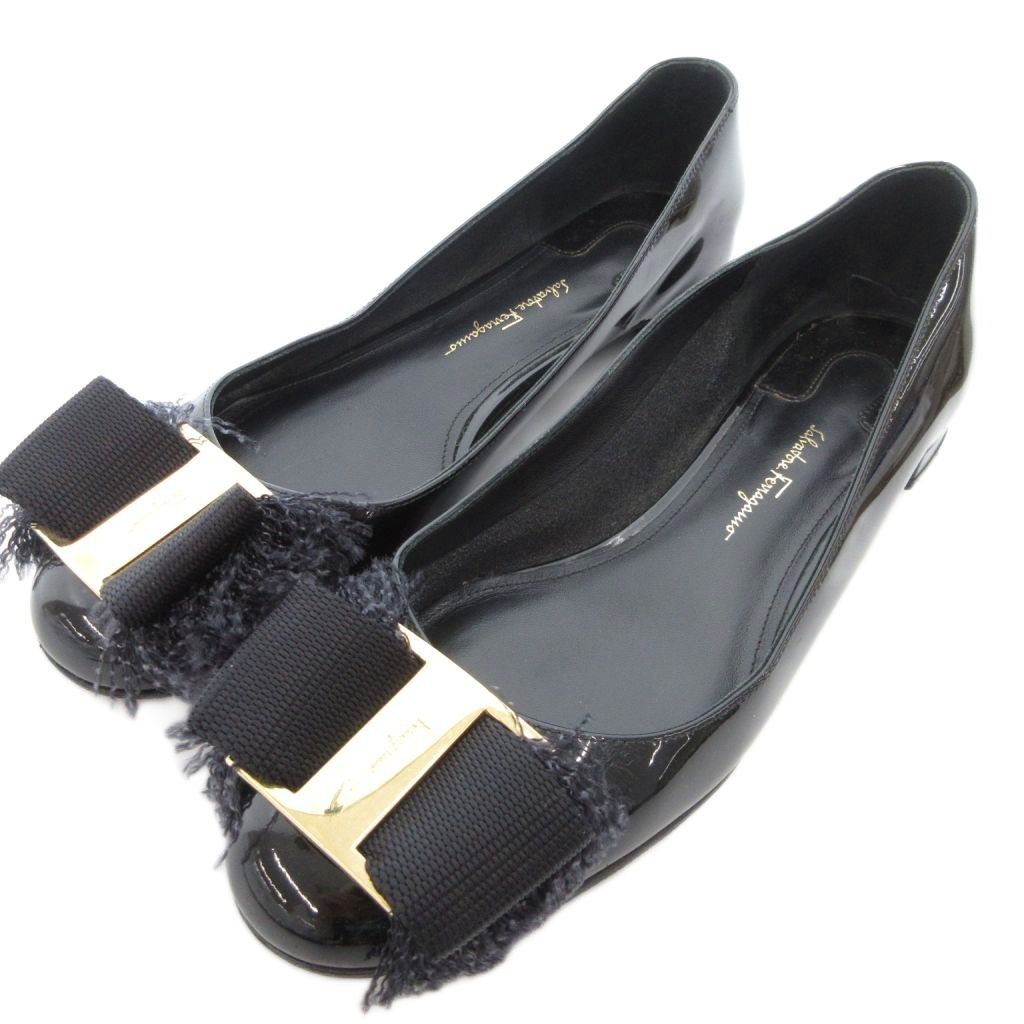 フェラガモvivaフラットパンプス 8c サルバトーレフェラガモ Salvatore