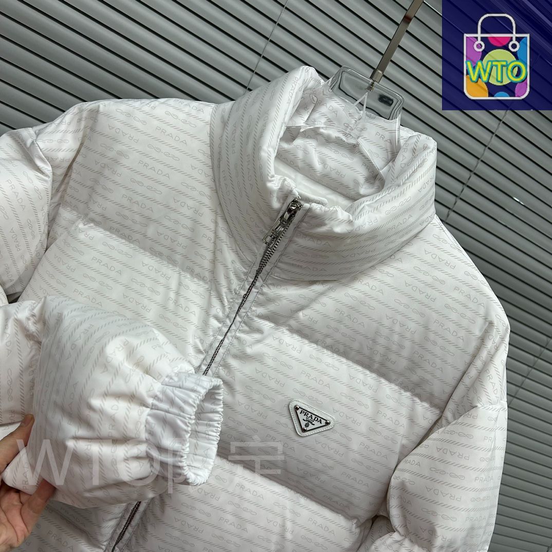 【来夢】PRADA ダウンジャケット44 ○PRADA○三角ロゴ ダウンジャケット 29X544 (PRADA/ダウン