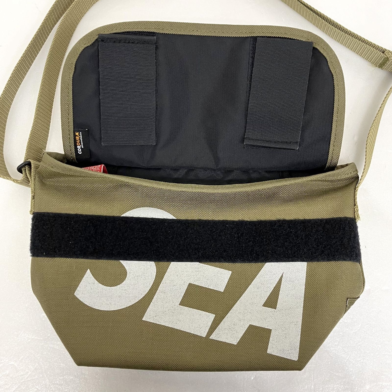 WIND AND SEA メッセンジャーバッグ カーキ マサG様専用【美品】 WIND AND SEA × Manhattan Portage ウィン