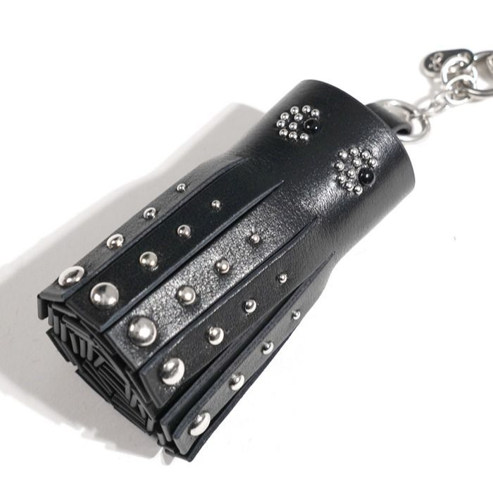 国内発送 ANYA HINDMARCH タッセル チャーム Eyes Charm 198387 ANYA HINDMARCH タッセル チャーム Eyes Charm 198387 - メルカリ