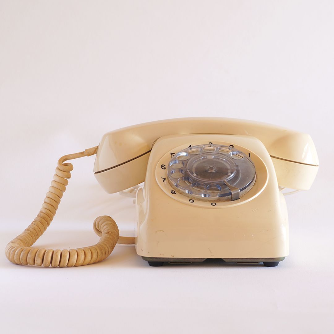 レトロ電話器 （贈）日本電信電話公社 壁掛け電話機 木製 アンティーク