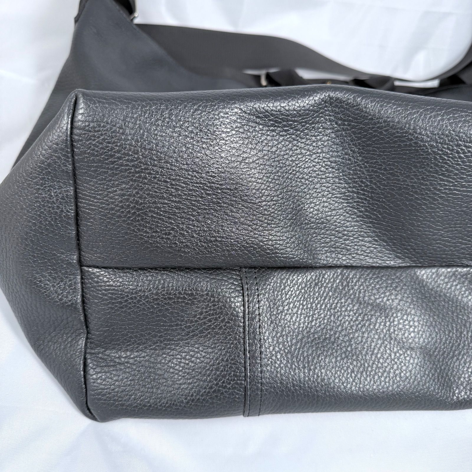 【美品】Firsthand 2WAY レザーメッセンジャーバッグ / 牛革 Firsthand/2WAY Leather Messenger Bag / 2WAYレザー