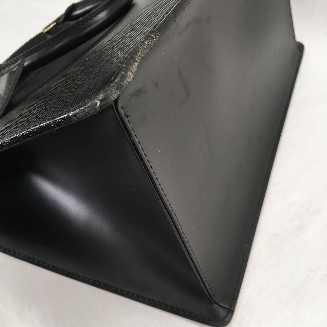 LOUIS VUITTON ルイヴィトンエピ リヴィエラ ビジネスバッグ メンズ