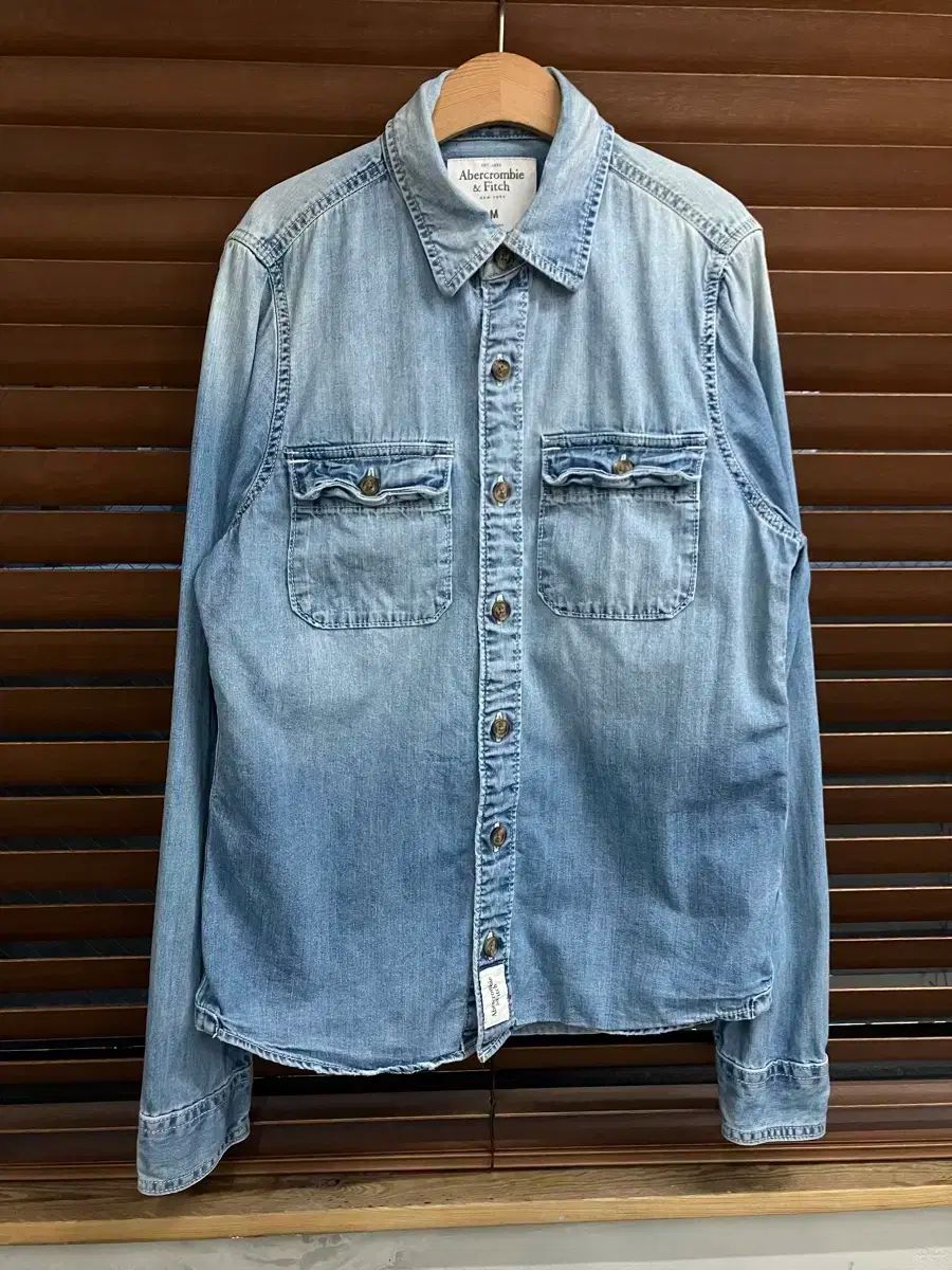 Abercrombie(アバクロンビー) ウエストン デニム シャツ