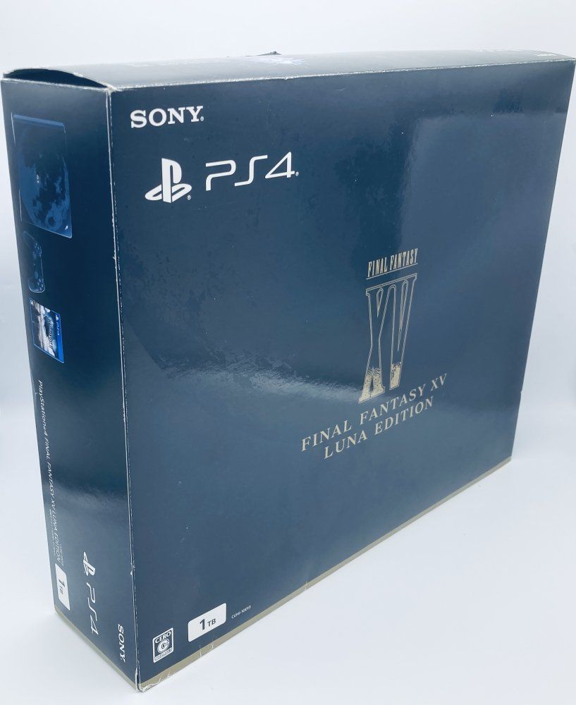 PlayStation 4 FINAL FANTASY XV LUNA EDITION video game