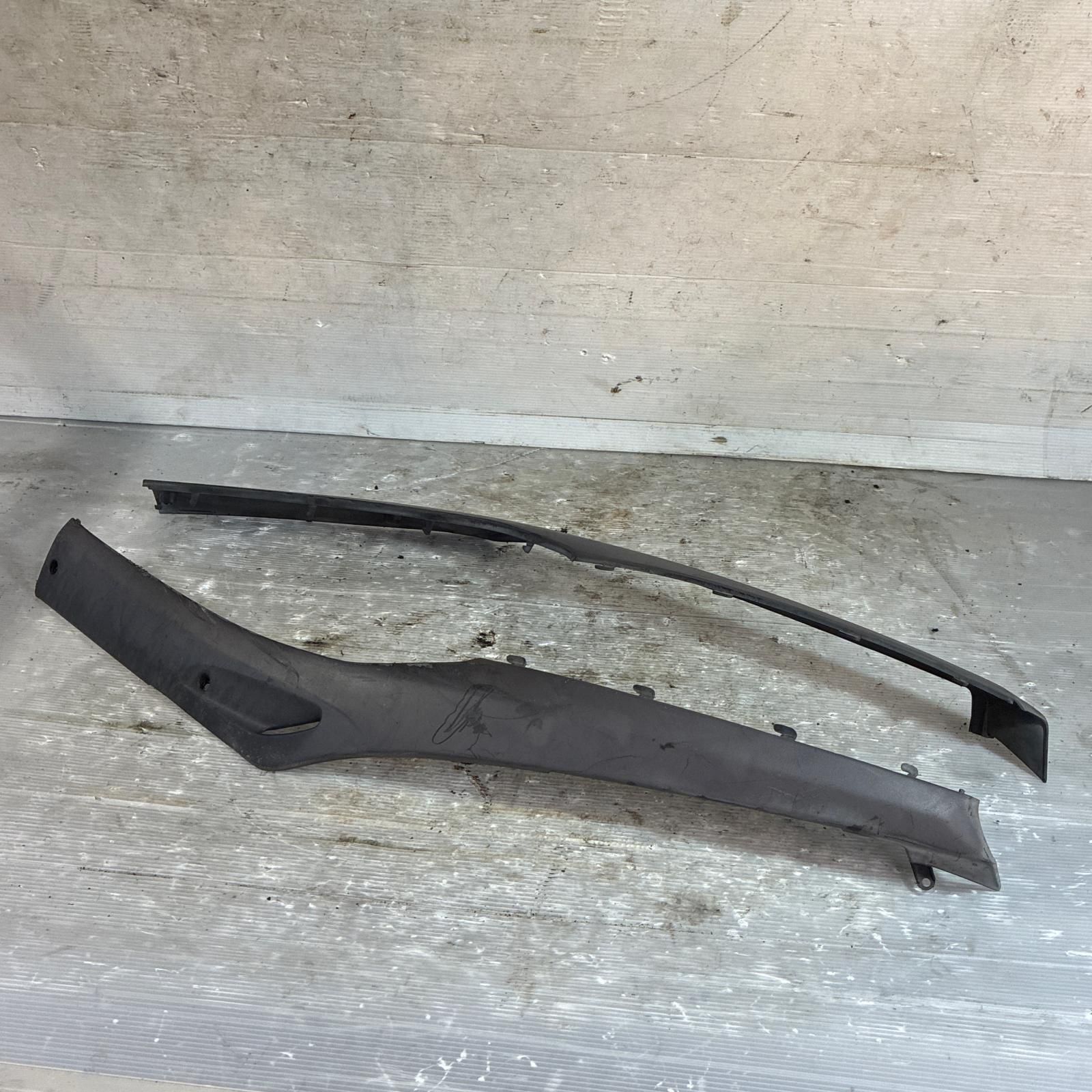 HONDA スーパーディオ50 AF27 ボディサイドモール 左右 ホンダ