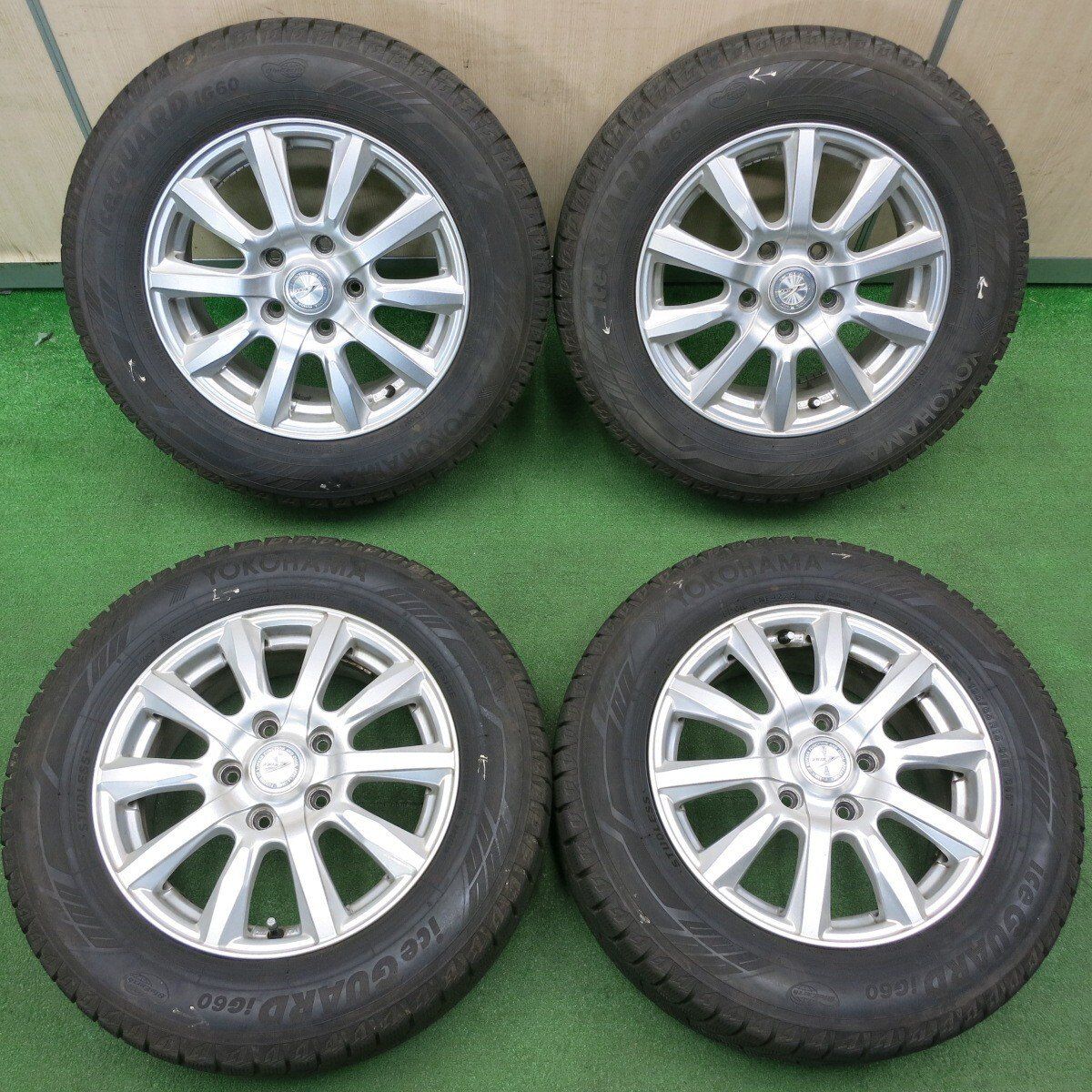 バリ溝！22年！9.5分以上☆スタッドレス 195/65R15 ヨコハマ アイス 