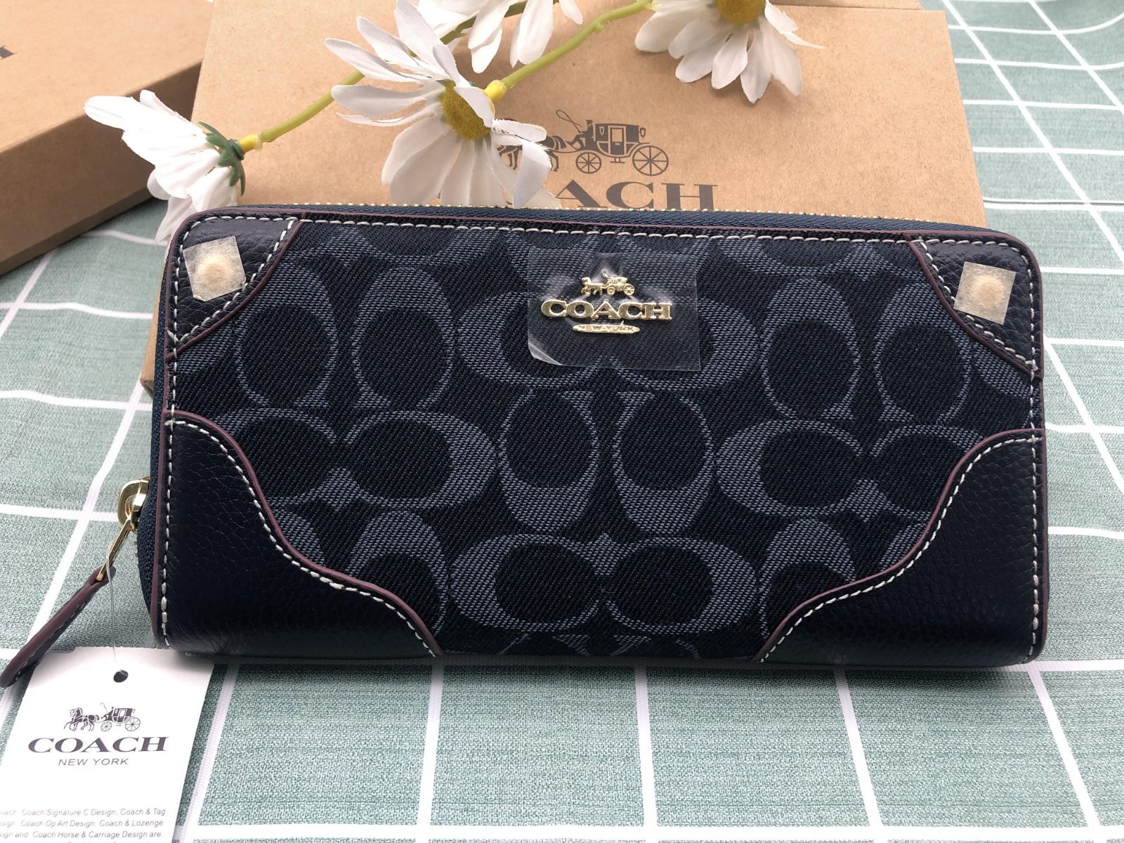 COACH 財布 長財布  コーチキャンバス ウォレット メンズ  レディース  クーポン配布 ギフト ブランド プレゼント 贈り物 レザー 新品未使用 ナチュラル ロゴ シグネチャー CC146