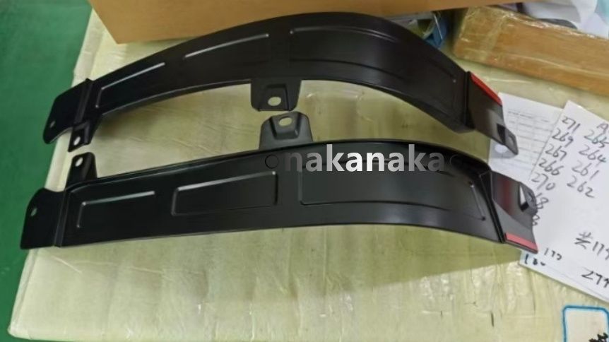 2023スズキ・ジムニー 5ドアモデル 専用 リアドアタイヤマッドガード