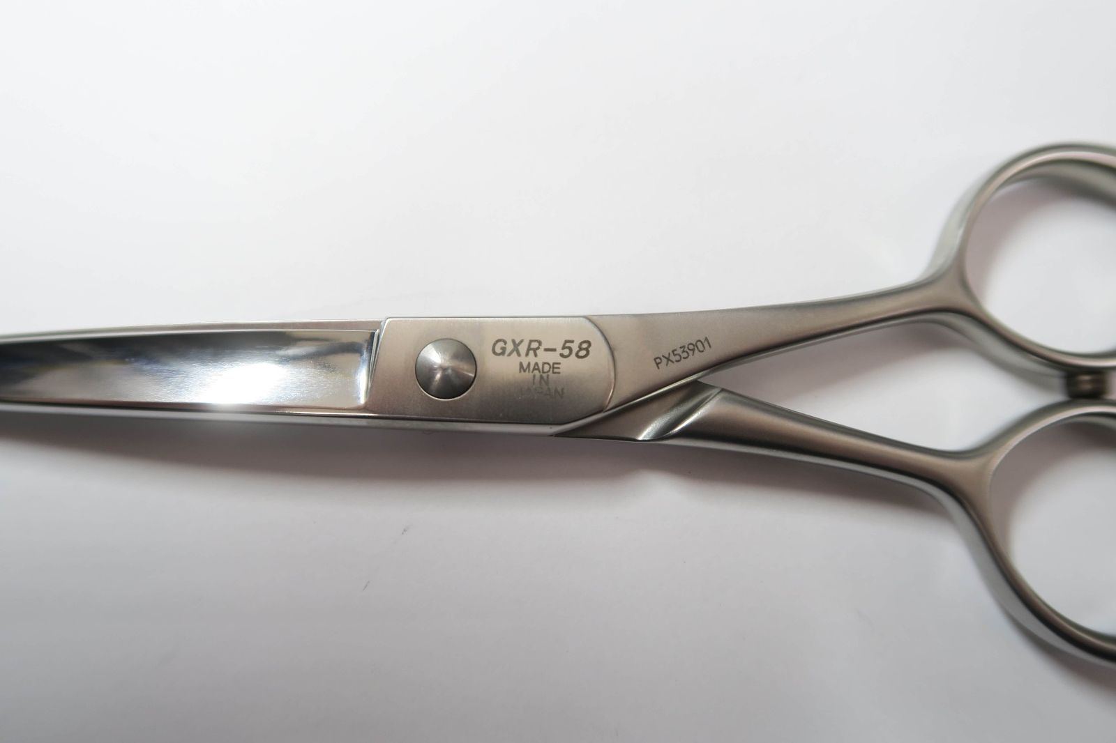 Bランク【JOEWELL ジョーウェル】 GXR-58 シザー 美容師・理容師 5.8
